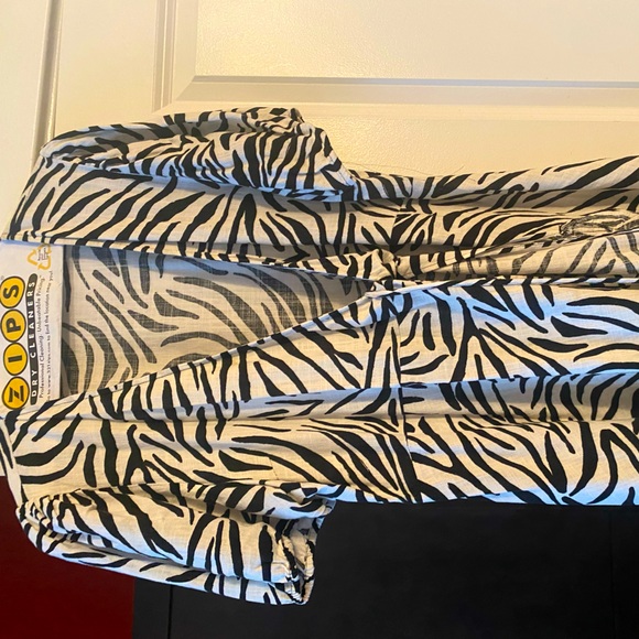 Mini wrap dress - Picture 1 of 3